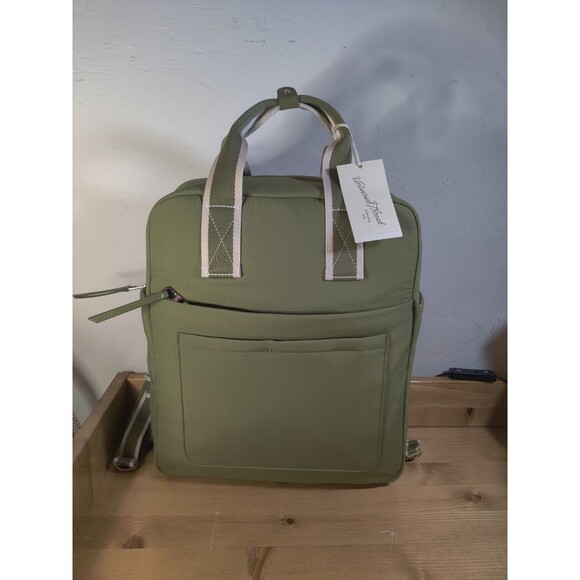 Universal Thread Handbags - NWT Backpack Tote Universal Threads Olive Green Fabric Retail $35!
